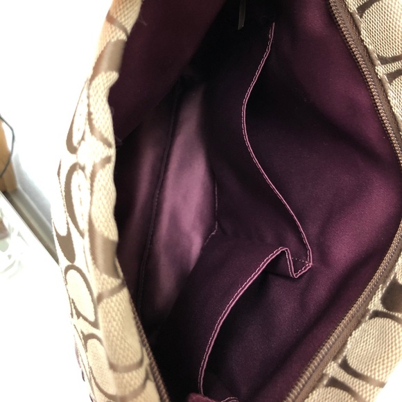 Coach logo crossbody purse - Picture 6 of 6