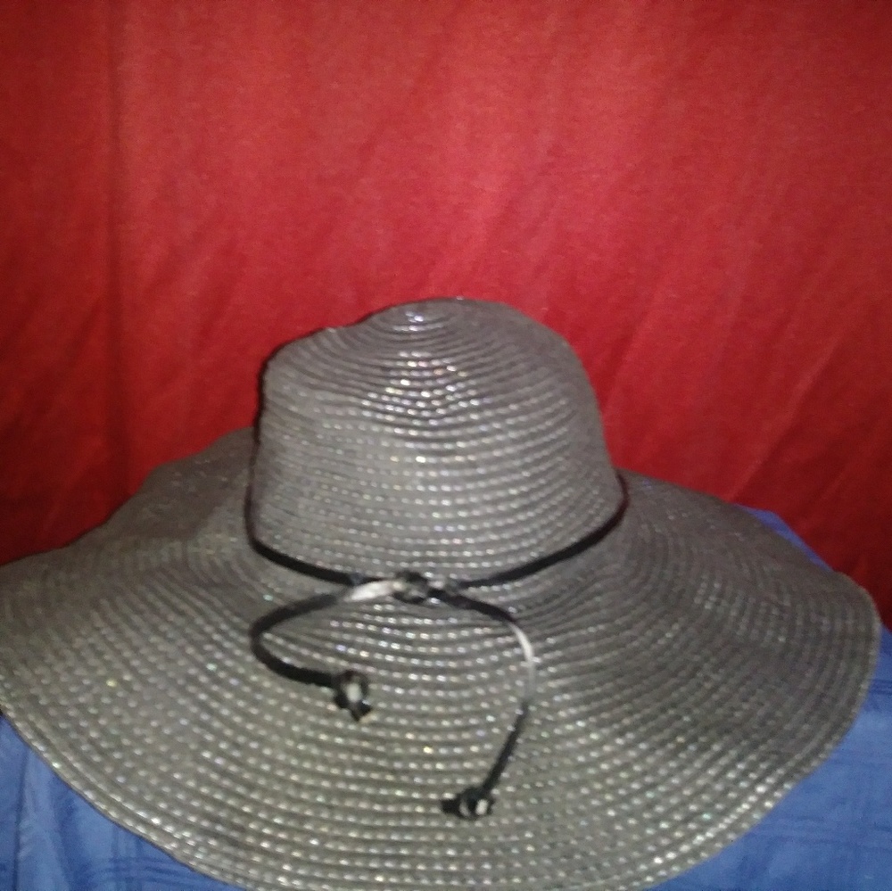 beach hat👒 - Picture 4 of 4