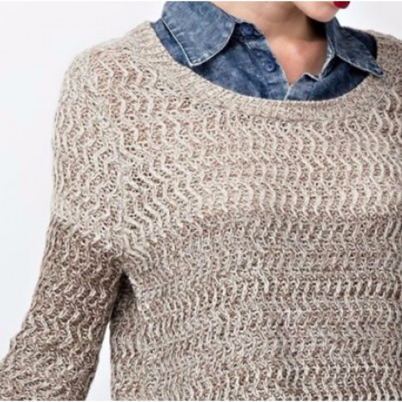 Color-block Sweater with Denim Collar and Cuffs - Picture 2 of 4