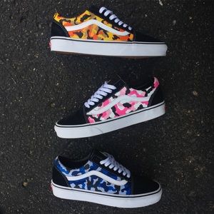 Custom ORANGE (Rothco/Bape) Inspired Vans