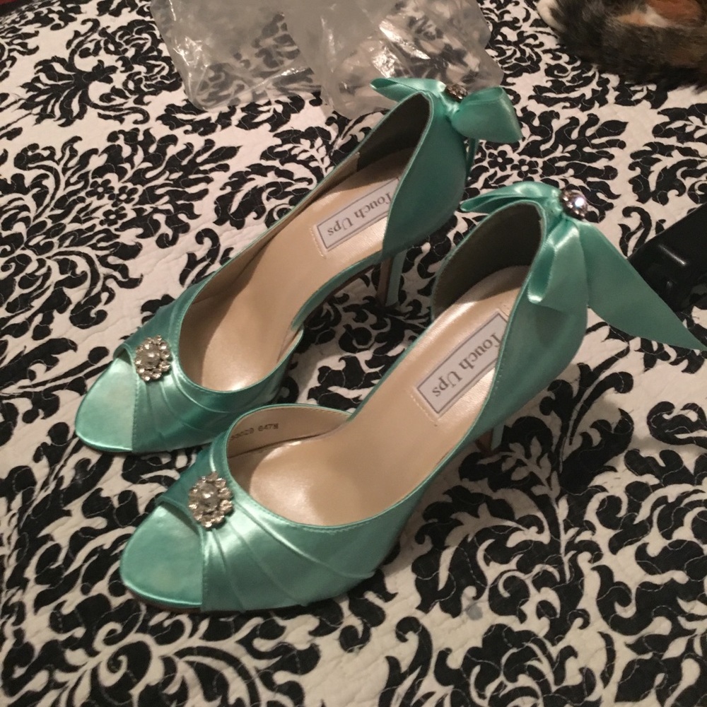 Dress heels