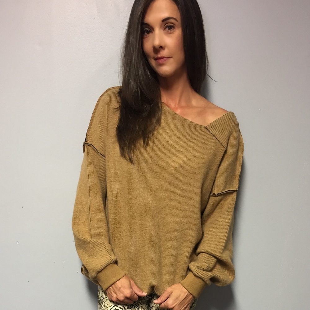 🆕 Camel Oversized Boxy Sweater - Picture 8 of 8