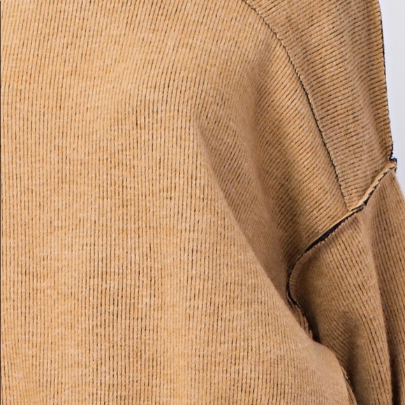 🆕 Camel Oversized Boxy Sweater - Picture 7 of 8