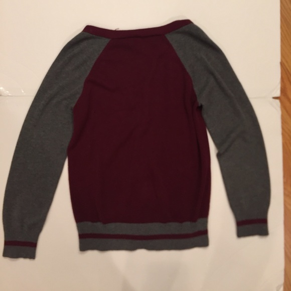 Varsity sweater - Picture 2 of 2