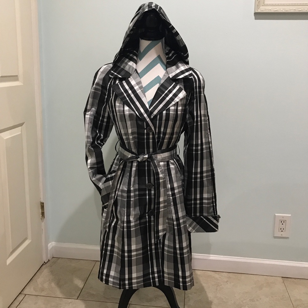 Rain coat