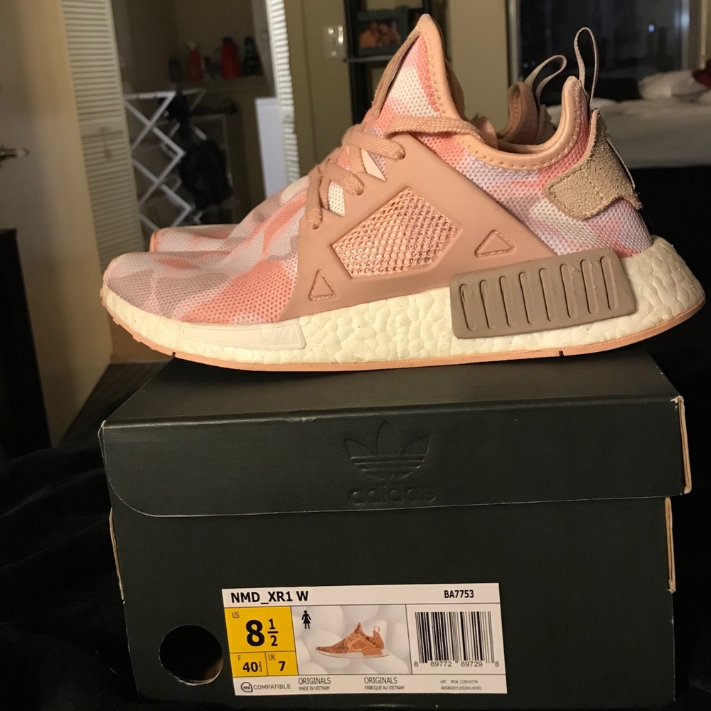 Pink camo adidas NMD XR1