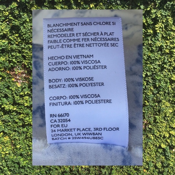 (S) kimchi blue urban outfitters blue bees print - Picture 5 of 8