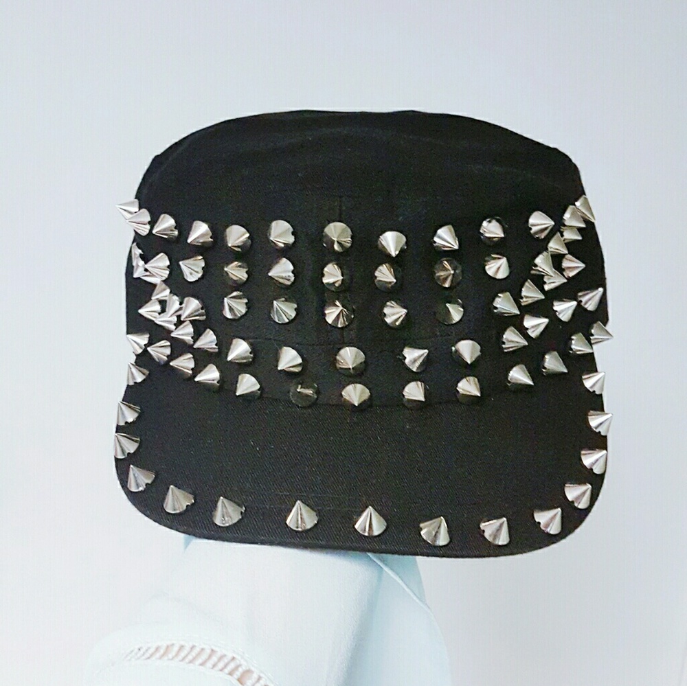 Stud Cap