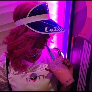 Meet your Posher, Destiny