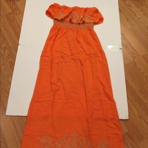 Maxi orange strapless dress