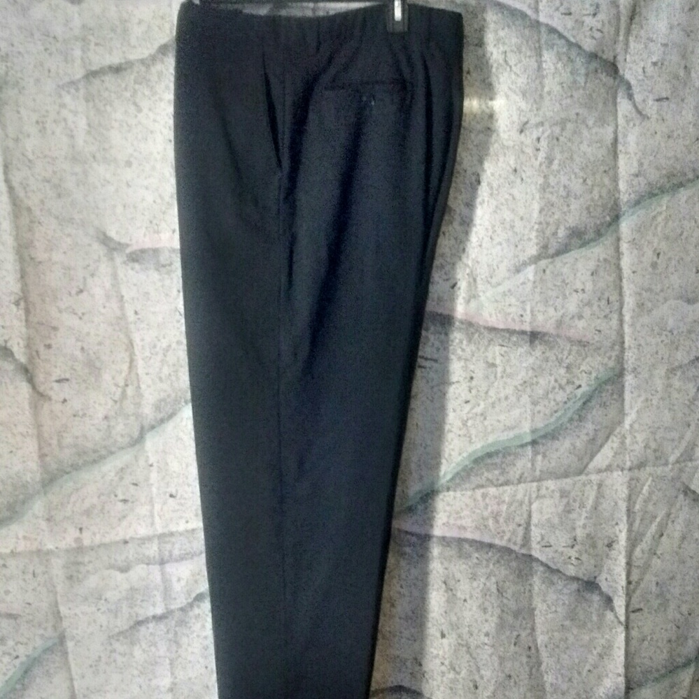 Bachrach Dress Pants. Size 40W-30L