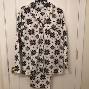 Great Northwest Fleece 2pc Pajamas XL Great Northwest Fleece 2pc Pajamas XL