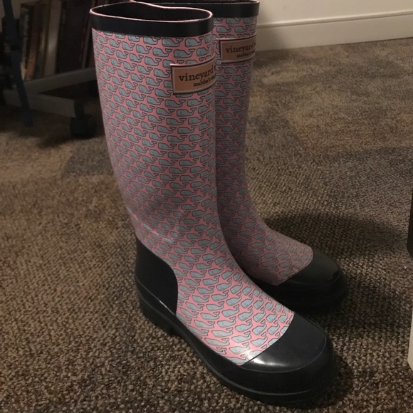 Vineyard Vines Rain Boots - Picture 2 of 2