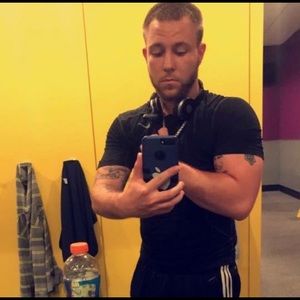 Meet your Posher, Ray