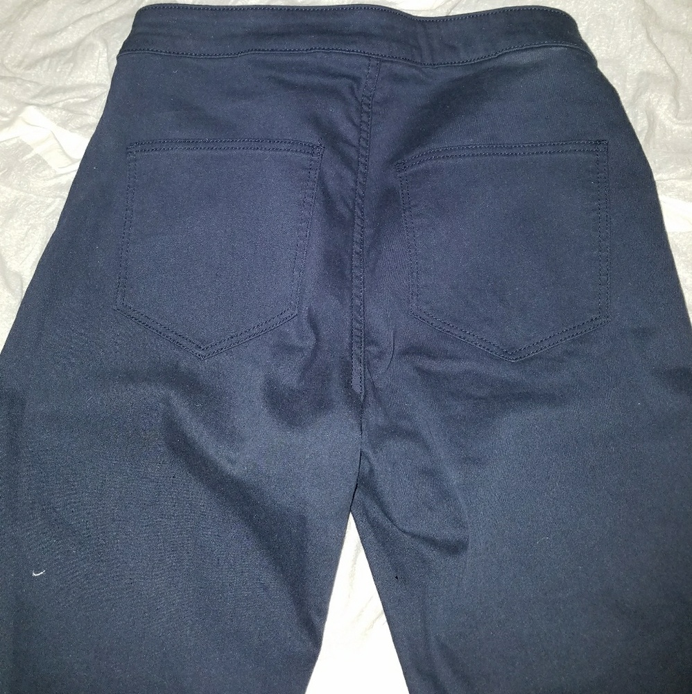 Pants - Picture 3 of 4