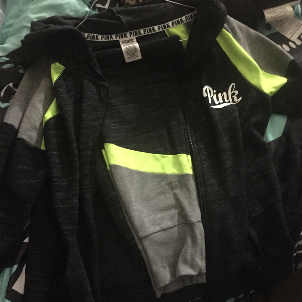 Like new vs pink jogging suit