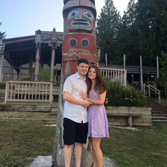 Meet your Posher, Haley - Picture 1 of 1