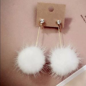 Fur Ball Clip On,Pom Pom Earrings,Puffs Fur Clip On,Non Pierced Earrings,Black Pearl Clip On,Fur Ball Earrngs,Black White Earrings