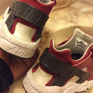 Nike Hurrache Burgundy