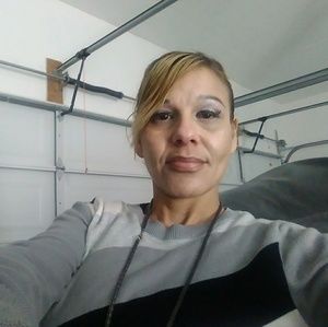 Meet your Posher, Celina