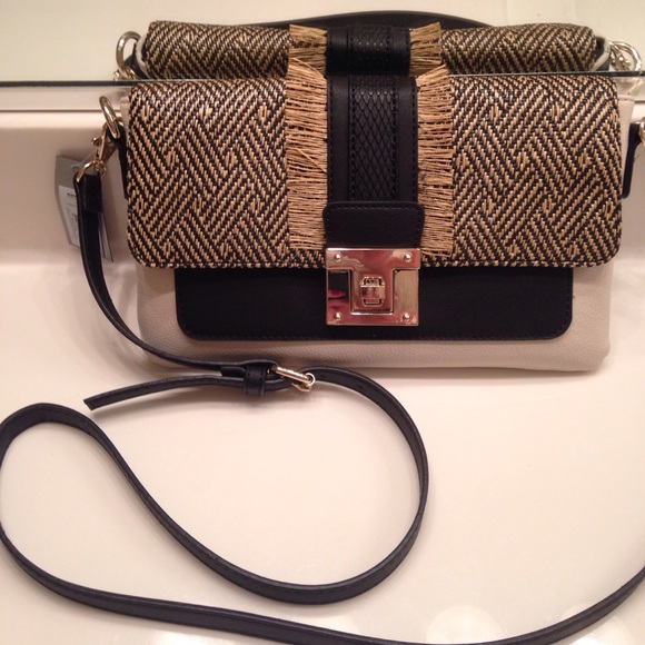 Apt. 9 Handbags - Gorgeous NEW Apt. 9 Cross body/Clutch