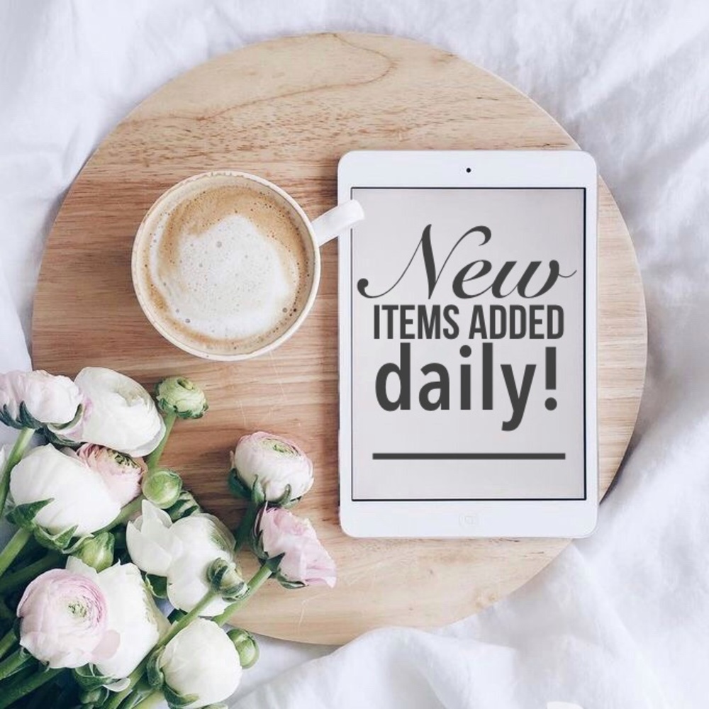 ❤️ this post to stay updated on new listings! ✨