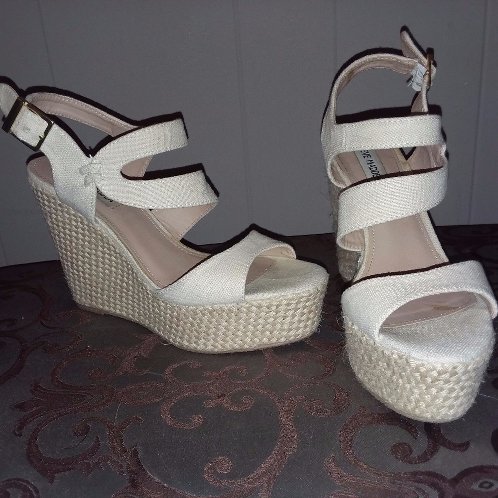 Steve Madden Wedges