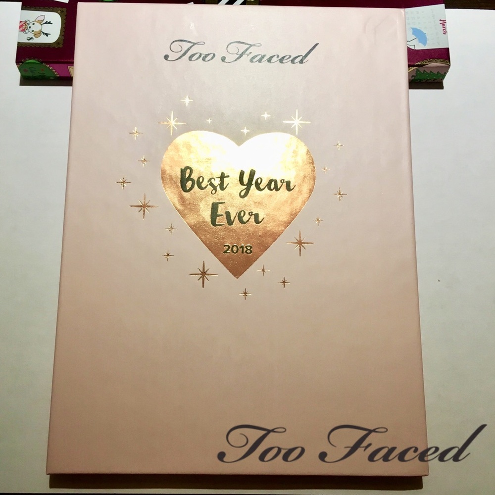 🎉NEW Too Faced Best Year Ever Boss Lady Palette - Picture 2 of 6
