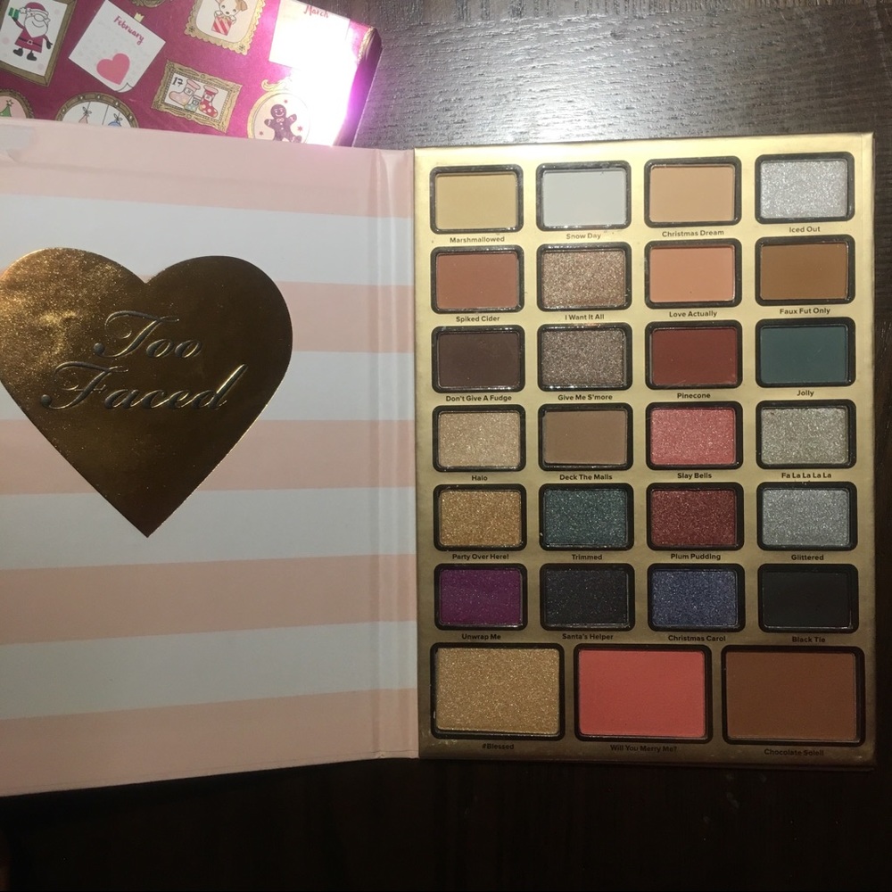 🎉NEW Too Faced Best Year Ever Boss Lady Palette - Picture 3 of 6
