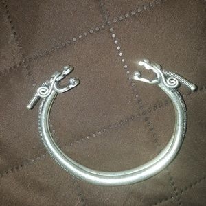 UNIQUE Dragon Head cuff bracelet