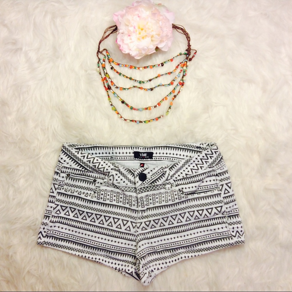 Jean Shorts in Black and White Tribal Pattern YMI