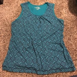 Ladies sleeveless top