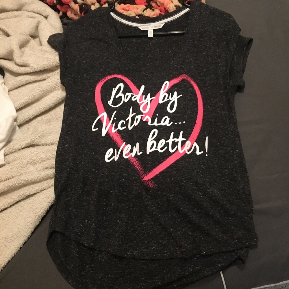 Tee shirt