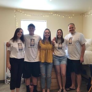 Meet your Posher, Reagan