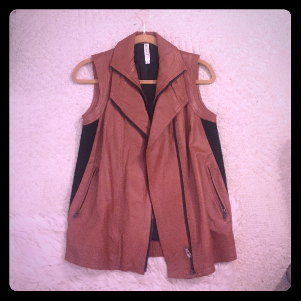Pre Loved Mural Leather and wool zip vest