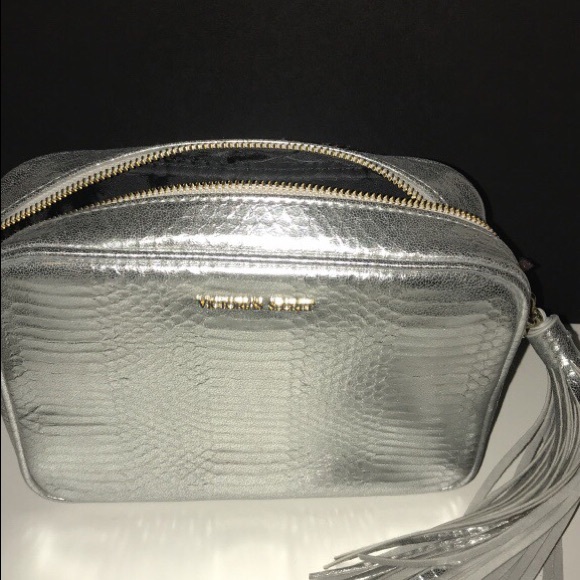 Victoria’s Secret PINK crossbody - Picture 1 of 3