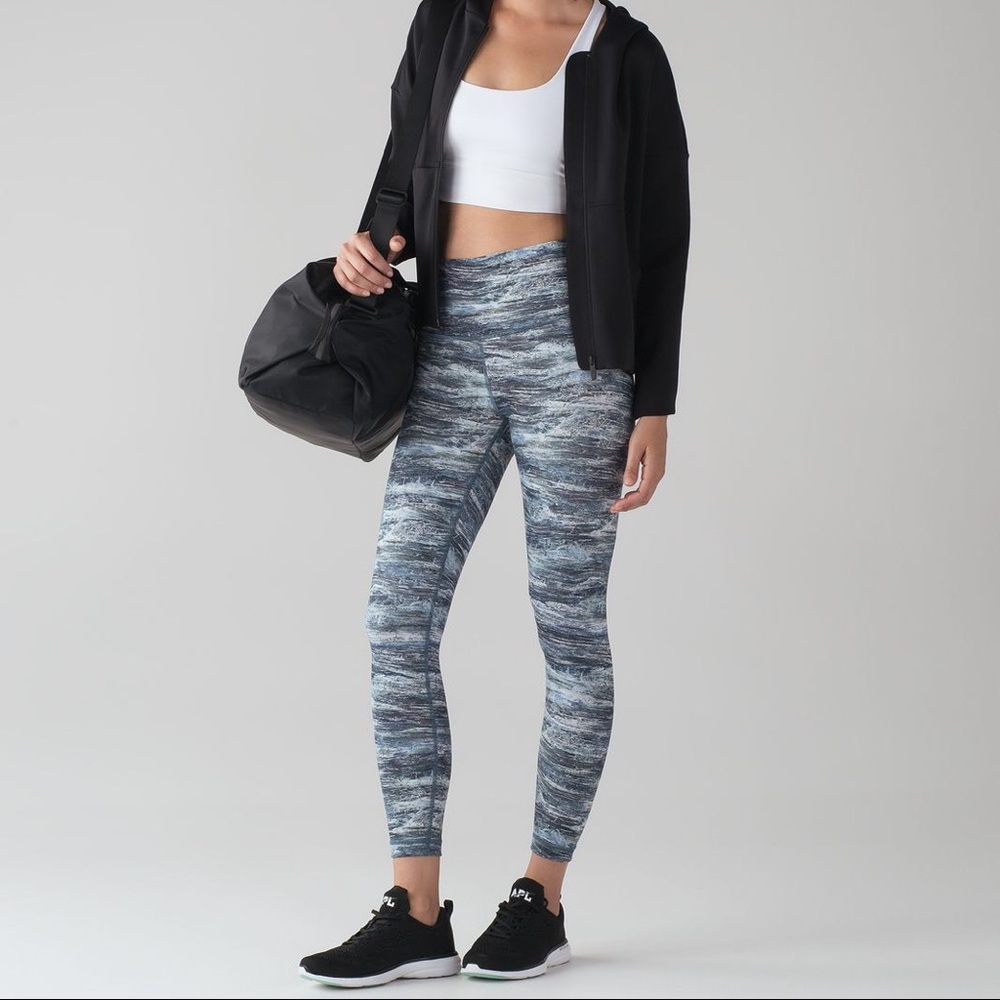 Lululemon Wunder Under Hi-Rise (Full-On Luxtreme)