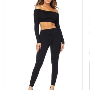 Sexy 2 piece set 🔥 Sexy 2 piece set 🔥