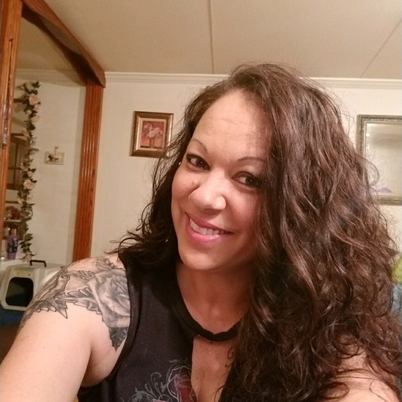 Meet your Posher, Deidra - Picture 1 of 1