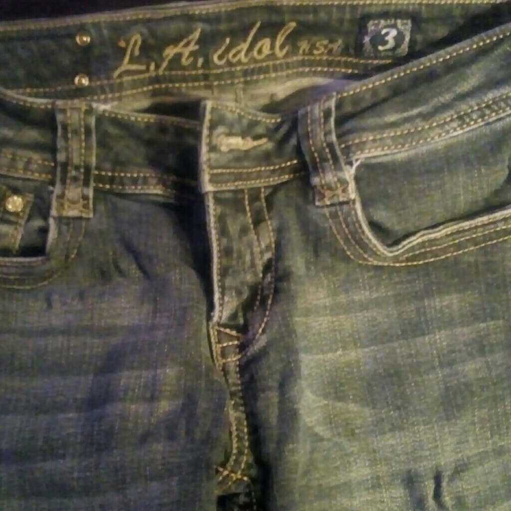 La idol capri