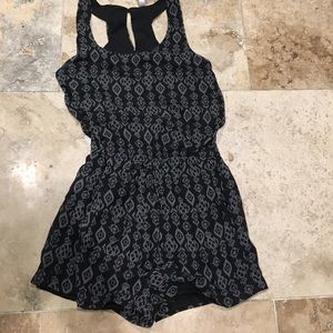 Romper cute black print and style Romper cute black print and style