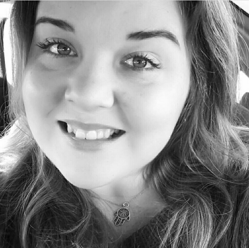 Meet your Posher, Emilee