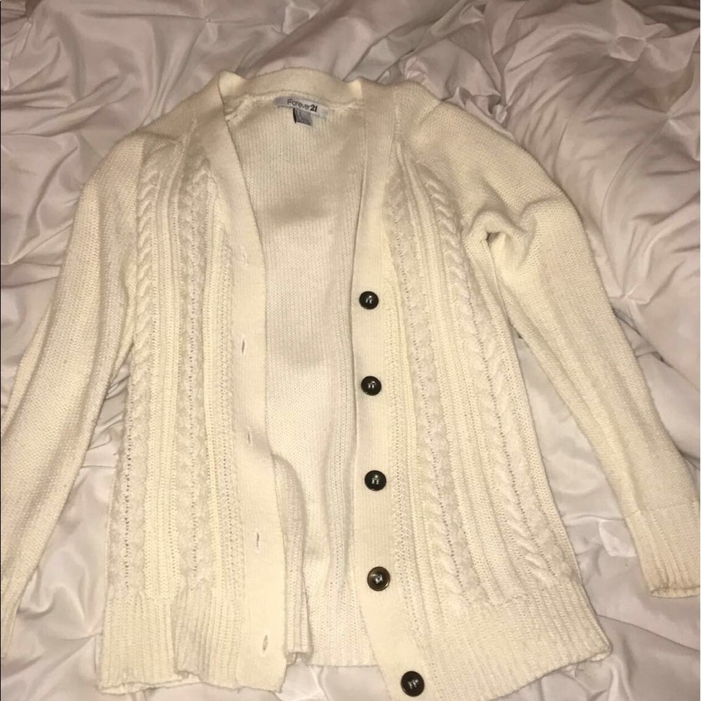 Cardigan cream color