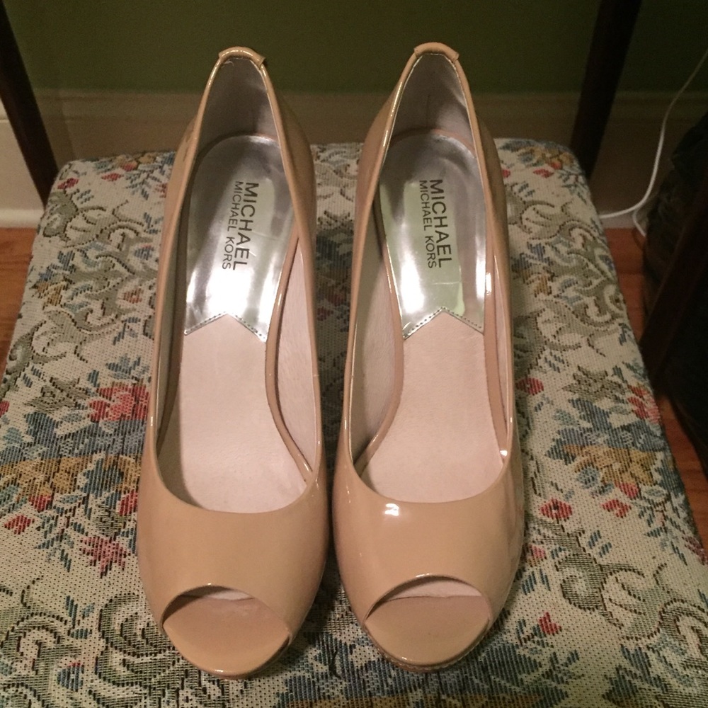 MK Patent Leather peep toe