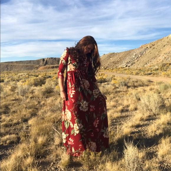 LAST ONE << Floral Burgundy Maxi Dress >> - Picture 5 of 5