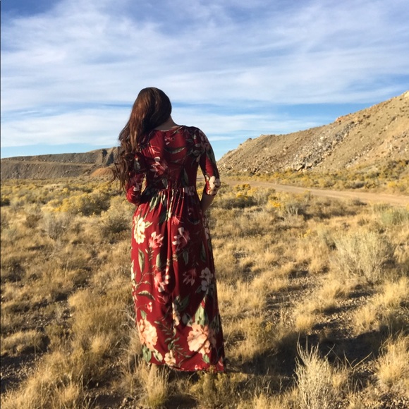 LAST ONE << Floral Burgundy Maxi Dress >> - Picture 4 of 5