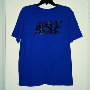 Mens Nike tee