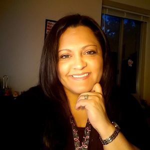 Meet your Posher, Lisa