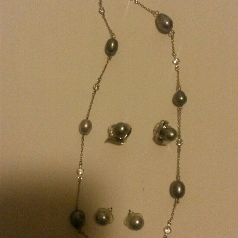 Fresh Water Pearl, 925 Chain, *Worn Once*