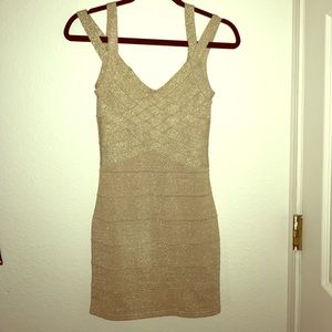 Gold Mini-Dress ✨